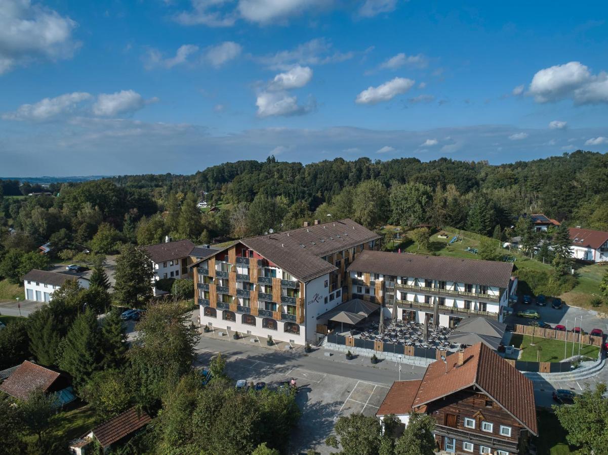 Wellnesshotel Zum Koch Ortenburg Екстериор снимка